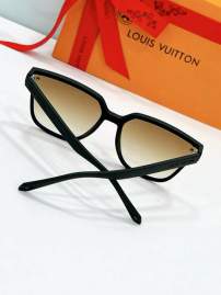 Picture of Louis Vuitton Sunglasses _SKUfw75326144fw
